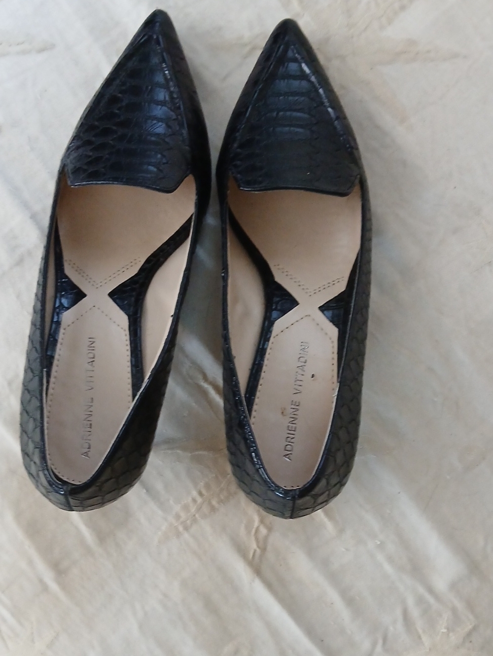 Adrienne Vittadini Black Croc-Embossed Pointed Flats